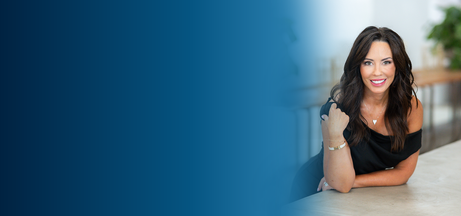 slider image slider_item_iN43GM